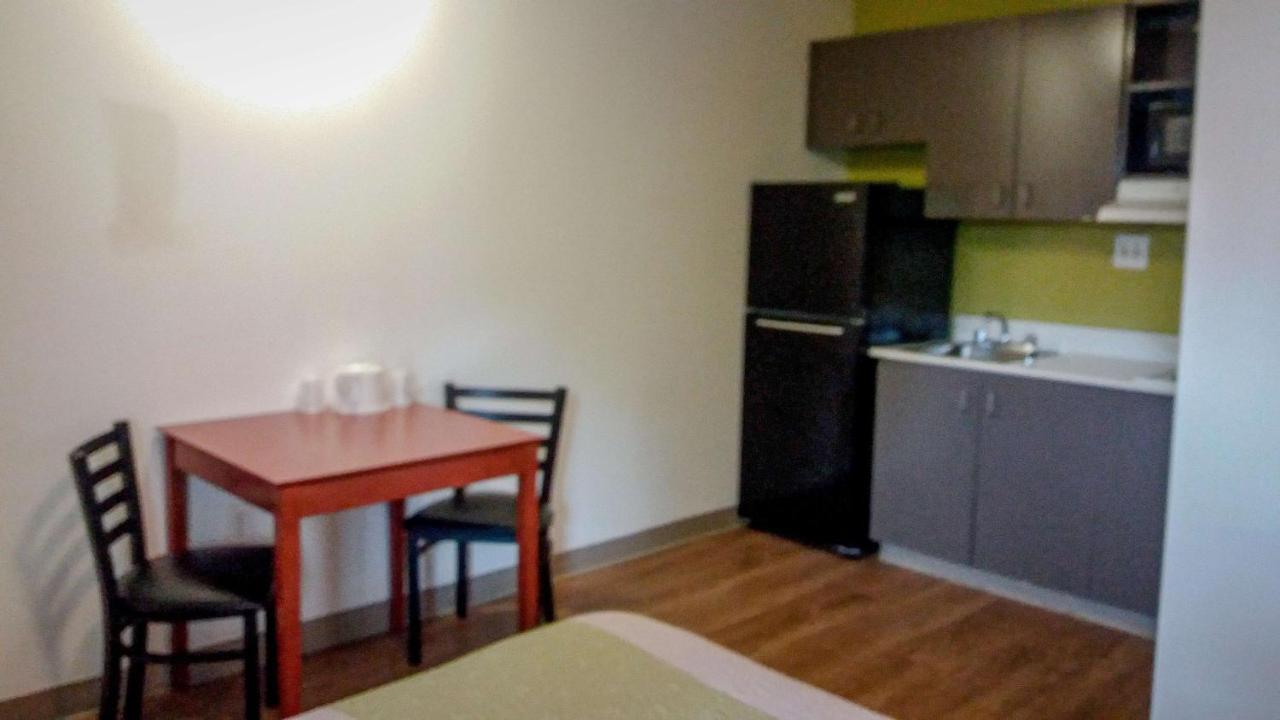 Motel 6-Greensboro, Nc - I-40 Zewnętrze zdjęcie